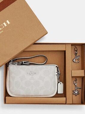 Coach NOLITA 15 NWT White Signature Mini Bag Gift Set w silver charms -MSRP $218